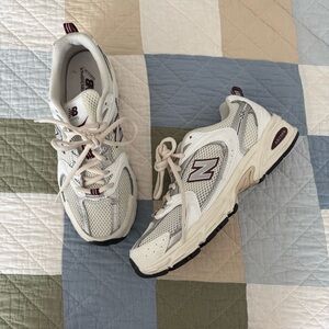 New Balance White and Cream Sneakers